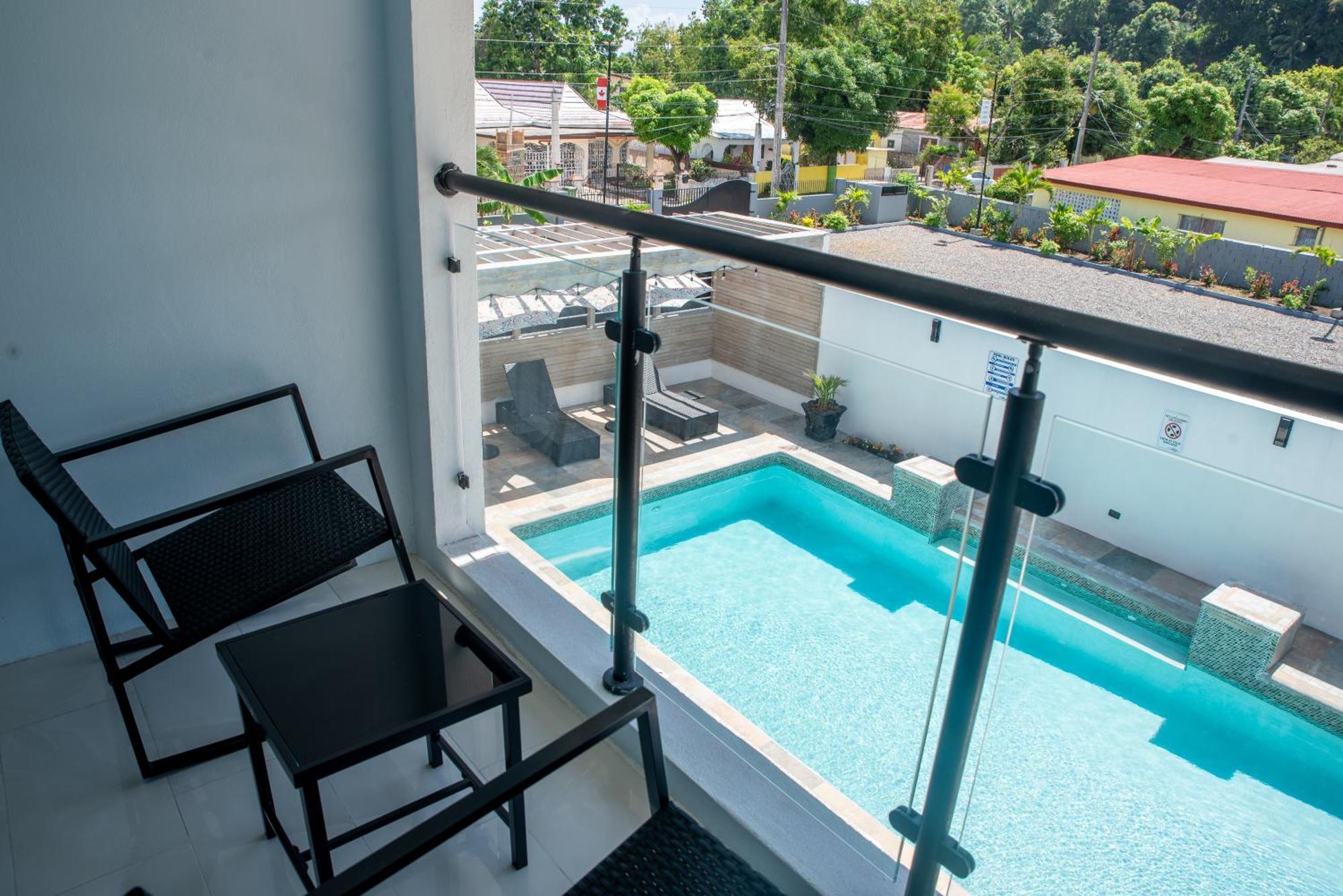 Sky'S Villa Resort Buff Bay Ngoại thất bức ảnh